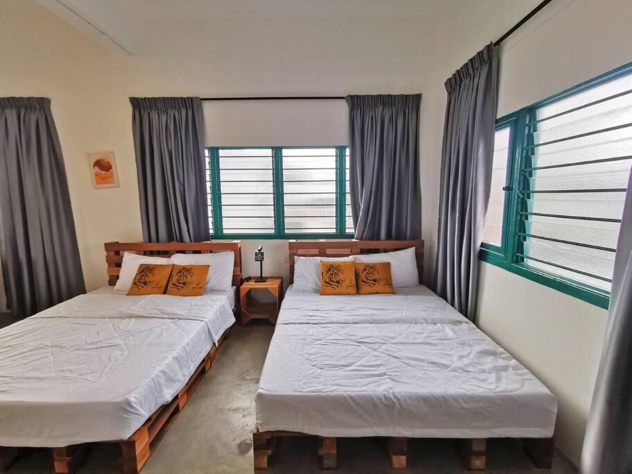 Pangsapuri Town Centre -rustic 4pax